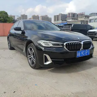 BMW 5 Series 2023 530Li Leading Type Luxury Set interior photo 9 BMW 5 Series 2023 530Li Leading Type Luxury Set interior photo 9