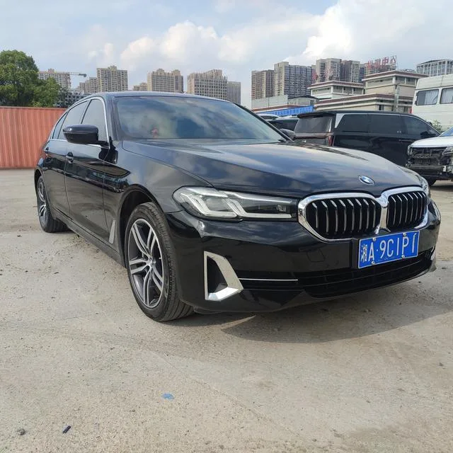BMW 5 Series 2023 530Li Leading Type Luxury Set interior photo 9 BMW 5 Series 2023 530Li Leading Type Luxury Set interior photo 9