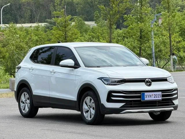 Volkswagen Tharu 2025 Nouveau 1.5L Version Ruijin extérieur photo 3