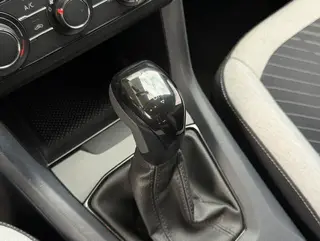 Volkswagen Tharu 2025 Nouveau 1.5L Version Ruijin intérieur photo 12