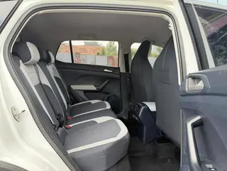 Volkswagen Tharu 2025 Nouveau 1.5L Version Ruijin intérieur photo 15
