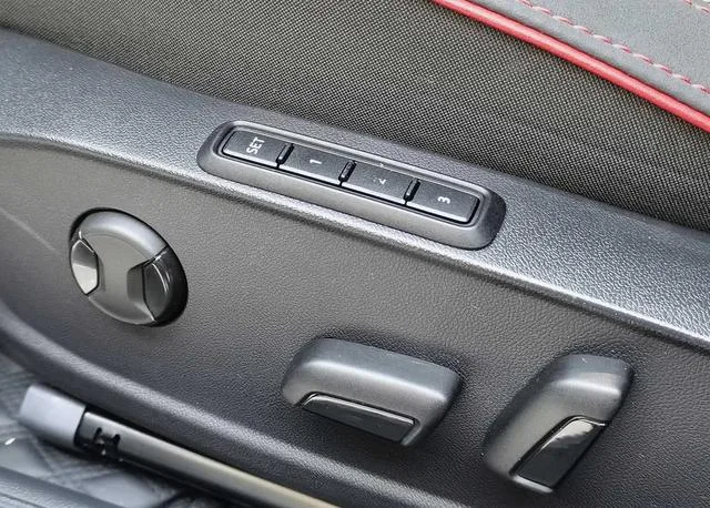 Volkswagen Golf GTI 2021 380TSI DSG GTI intérieur photo 17