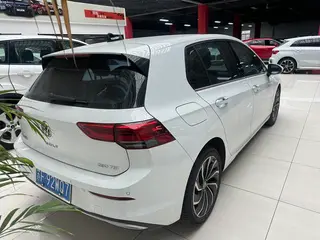 Volkswagen Golf 2023 280TSI DSG Pro exterior foto 9 Volkswagen Golf 2023 280TSI DSG Pro exterior foto 9