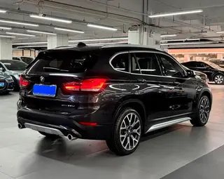 BMW X1 2022 Reforma xDrive25Li Tipo de lujo exterior foto 4 BMW X1 2022 Reforma xDrive25Li Tipo de lujo exterior foto 4