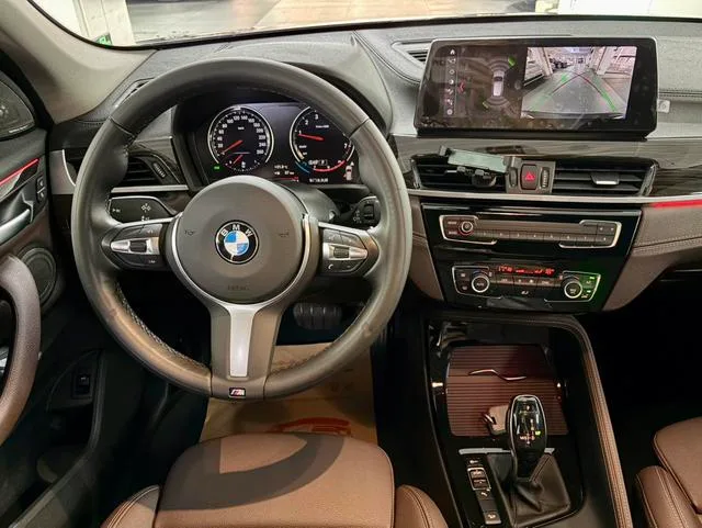 BMW X1 2022 Reforma xDrive25Li Tipo de lujo interior foto 18 BMW X1 2022 Reforma xDrive25Li Tipo de lujo interior foto 18