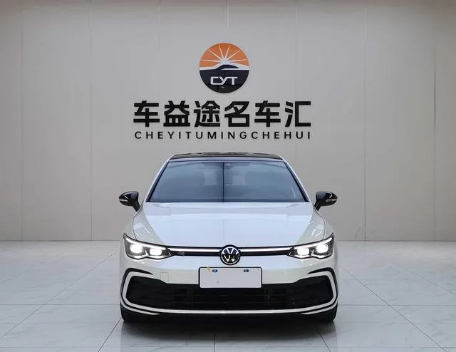 Volkswagen Golf 2021 280TSI DSG R-Line exterior photo 2 Volkswagen Golf 2021 280TSI DSG R-Line exterior photo 2