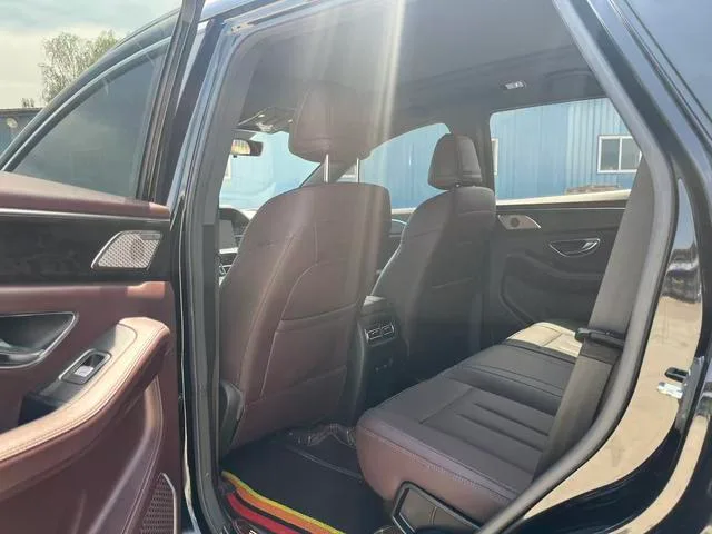 Jetour X90 2023 Dragón 2.0T DCT Edición Huwei 5 Asiento exterior foto 5 Jetour X90 2023 Dragón 2.0T DCT Edición Huwei 5 Asiento exterior foto 5
