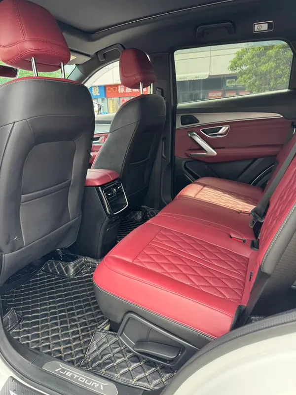 Jetour X70 PLUS 2024 Edición campeona 1.5T DCT Campeón MAX 5 Asiento interior foto 9 Jetour X70 PLUS 2024 Edición campeona 1.5T DCT Campeón MAX 5 Asiento interior foto 9