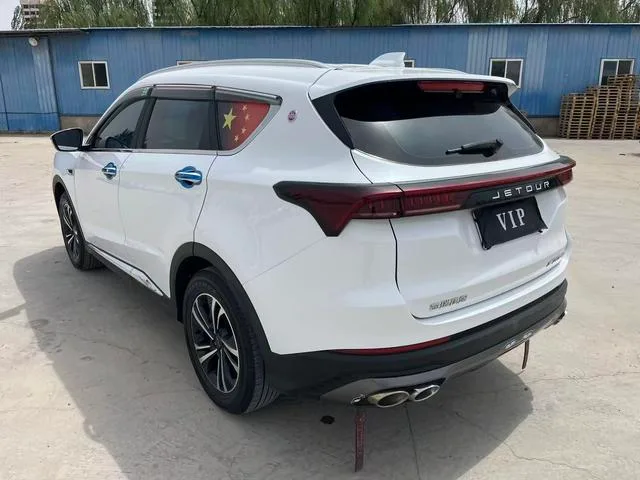 Jetour X70 PLUS 2021 1.6T DCT star 7 seat interior photo 7 Jetour X70 PLUS 2021 1.6T DCT star 7 seat interior photo 7