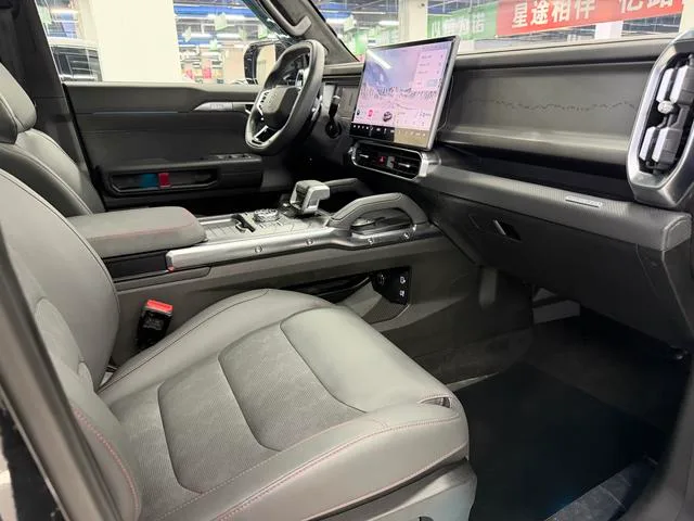 Jetour T2 2023 2.0TD Four-wheel drive Time travel PRO exterior photo 5