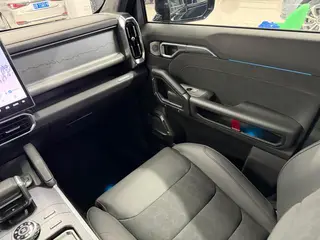 Jetour T2 2023 2.0TD Four-wheel drive Time travel PRO interior photo 11