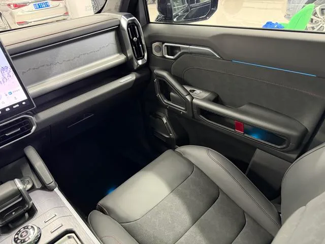 Jetour T2 2023 2.0TD Four-wheel drive Time travel PRO interior photo 11