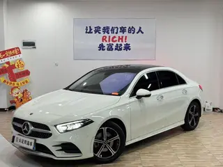 Mercedes-Benz A-Class 2022 Segundo cambio A 200 L Edición de moda de coche deportivo exterior foto 1