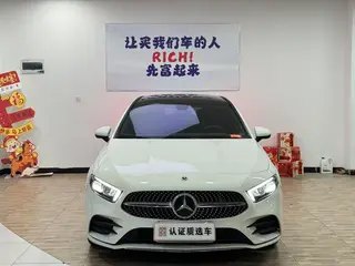 Mercedes-Benz A-Class 2022 Segundo cambio A 200 L Edición de moda de coche deportivo exterior foto 3