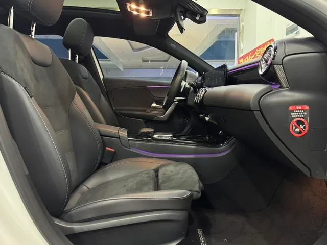 Mercedes-Benz A-Class 2022 Segundo cambio A 200 L Edición de moda de coche deportivo interior foto 12