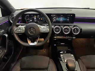 Mercedes-Benz A-Class 2022 Segundo cambio A 200 L Edición de moda de coche deportivo interior foto 15