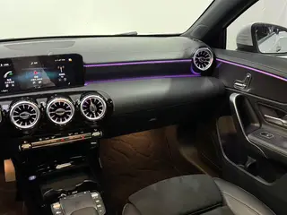 Mercedes-Benz A-Class 2022 Segundo cambio A 200 L Edición de moda de coche deportivo interior foto 16