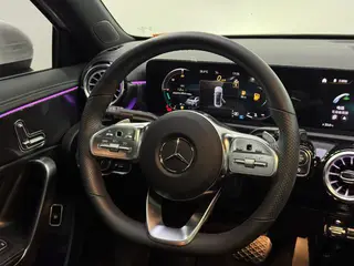 Mercedes-Benz A-Class 2022 Segundo cambio A 200 L Edición de moda de coche deportivo interior foto 17
