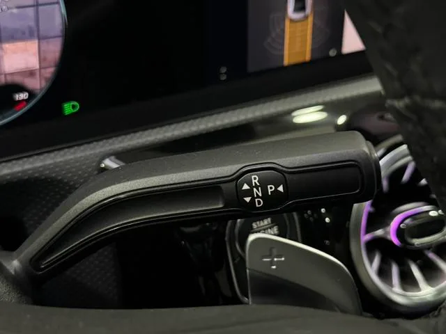 Mercedes-Benz A-Class 2022 Segundo cambio A 200 L Edición de moda de coche deportivo interior foto 20
