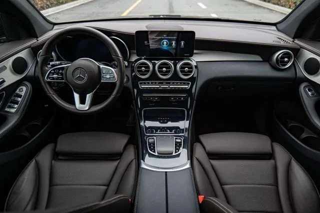 Mercedes-Benz GLC 2021 GLC 260 L 4MATIC Динамичный тип экстерьер фото 5