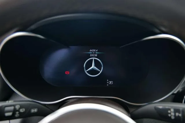 Mercedes-Benz GLC 2021 GLC 260 L 4MATIC Динамичный тип интерьер фото 7