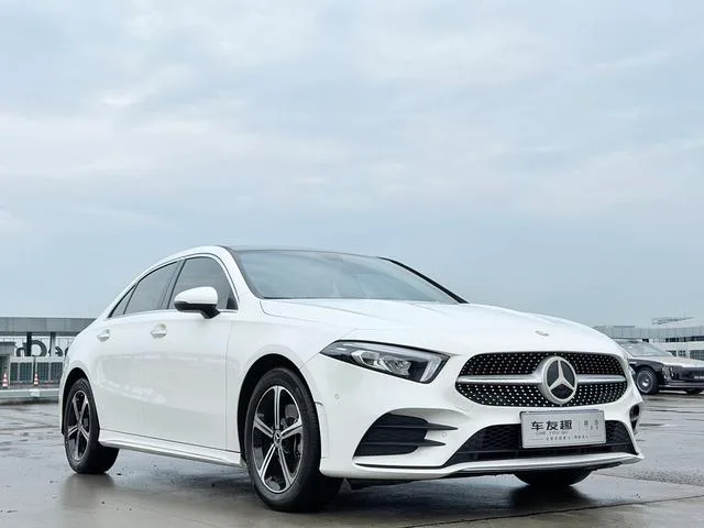 Mercedes-Benz A-Class 2022 Вторичная модификация A 200 L Спортивный седан Модная версия экстерьер фото 3
