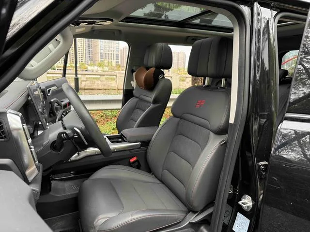 Jetour T2 2023 1.5TD Two-wheel drive Discover PRO exterior photo 4 Jetour T2 2023 1.5TD Two-wheel drive Discover PRO exterior photo 4