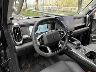 Jetour T2 2023 1.5TD Two-wheel drive Discover PRO interior photo 15 Jetour T2 2023 1.5TD Two-wheel drive Discover PRO interior photo 15