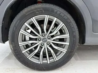 Jetour X70 PLUS 2024 Champion Edition 1.5T DCT Champion MAX 7 seat interior photo 18 Jetour X70 PLUS 2024 Champion Edition 1.5T DCT Champion MAX 7 seat interior photo 18