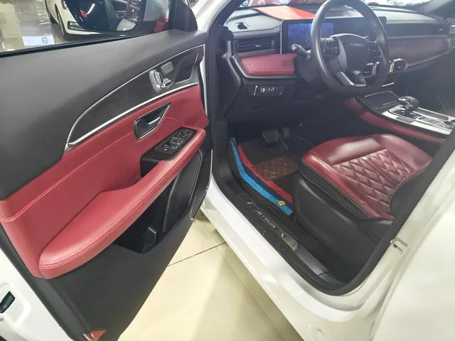 Jetour X70 PLUS 2024 Champion Edition 1.5T DCT Champion MAX 5 seat exterior photo 10 Jetour X70 PLUS 2024 Champion Edition 1.5T DCT Champion MAX 5 seat exterior photo 10