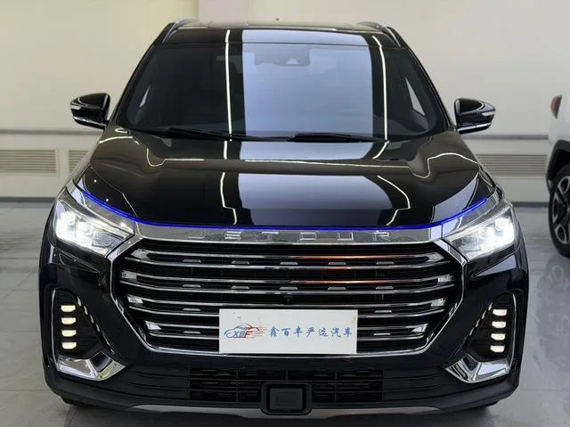 Jetour X90 2022 Zilong 2.0T DCT Changsheng Edition 5 seat exterior photo 2 Jetour X90 2022 Zilong 2.0T DCT Changsheng Edition 5 seat exterior photo 2