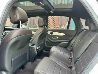 Mercedes-Benz GLC 2021 GLC 260 L 4MATIC Dynamic interior photo 9 Mercedes-Benz GLC 2021 GLC 260 L 4MATIC Dynamic interior photo 9