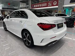 Mercedes-Benz A-Class 2023 A 200 L Спортивный седан Модная версия экстерьер фото 4