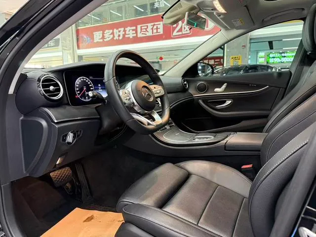 Mercedes-Benz GLE (Imported) 2022 GLE 350 4MATIC Модный тип интерьер фото 9
