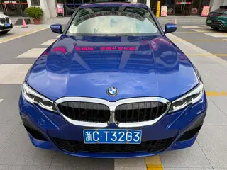 BMW 3 Series 2022 325Li M Conjunto deportivo exterior foto 2 BMW 3 Series 2022 325Li M Conjunto deportivo exterior foto 2