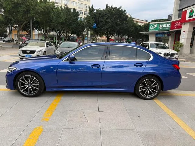 BMW 3 Series 2022 325Li M Conjunto deportivo exterior foto 3 BMW 3 Series 2022 325Li M Conjunto deportivo exterior foto 3