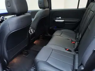 Mercedes-Benz GLB 2022 Mise à jour GLB 200 Style tendance intérieur photo 11