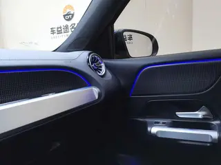 Mercedes-Benz GLB 2022 Mise à jour GLB 200 Style tendance intérieur photo 16