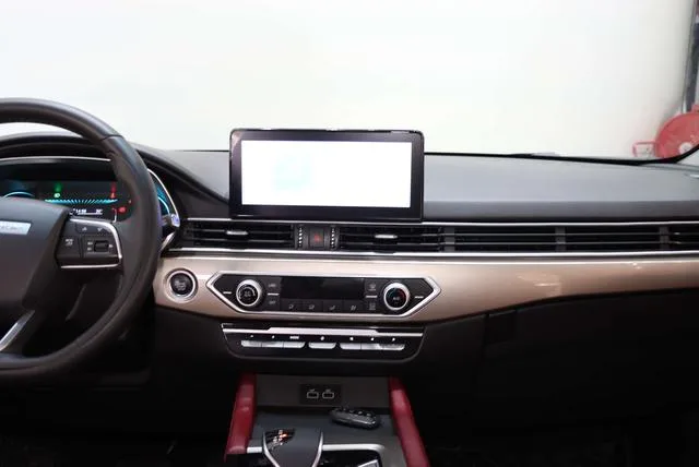 Jetour X70 2024 1.5T DCT Enjoyment Edition 5 seat interior photo 14