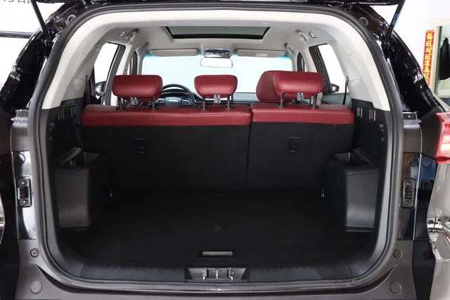 Jetour X70 2024 1.5T DCT Enjoyment Edition 5 seat interior photo 16
