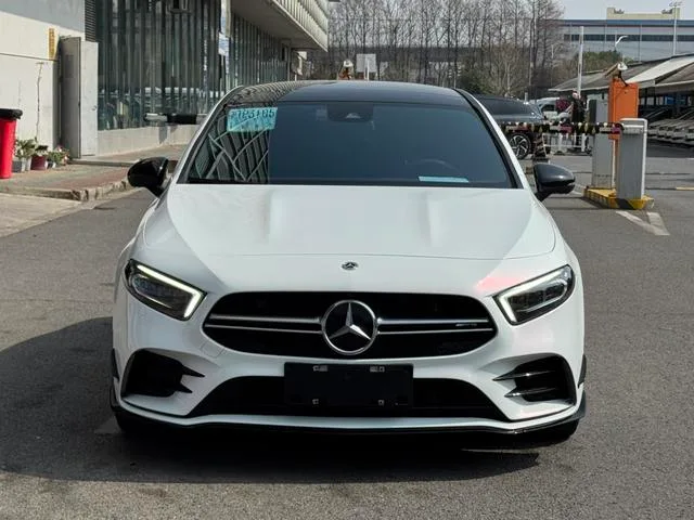Mercedes-Benz A-Class AMG 2023 AMG A 35 L 4MATIC extérieur photo 2