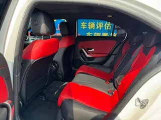 Mercedes-Benz A-Class AMG 2023 AMG A 35 L 4MATIC intérieur photo 8
