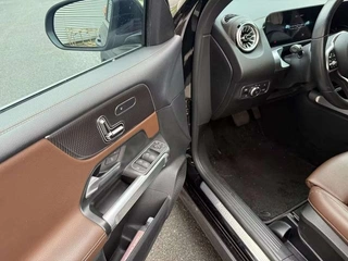 Mercedes-Benz GLB 2022 GLB 220 Style tendance extérieur photo 3 Mercedes-Benz GLB 2022 GLB 220 Style tendance extérieur photo 3