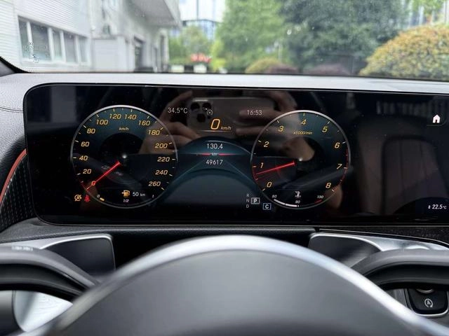 Mercedes-Benz GLB 2022 GLB 220 Style tendance extérieur photo 4 Mercedes-Benz GLB 2022 GLB 220 Style tendance extérieur photo 4