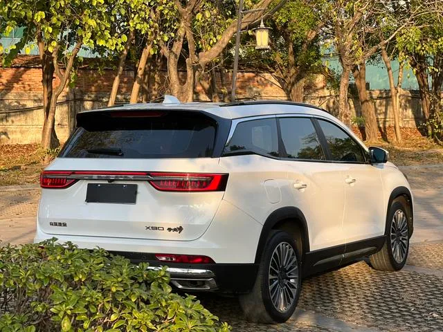 Jetour X90 2022 Dragón 2.0T DCT Edición Changsheng 5 Asiento interior foto 16 Jetour X90 2022 Dragón 2.0T DCT Edición Changsheng 5 Asiento interior foto 16