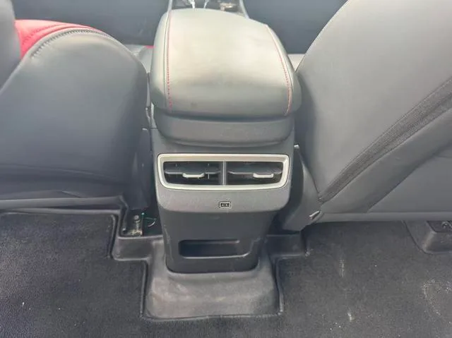 Jetour Dasheng 2024 1.5T DCT Longteng Edition PRO interior photo 16 Jetour Dasheng 2024 1.5T DCT Longteng Edition PRO interior photo 16
