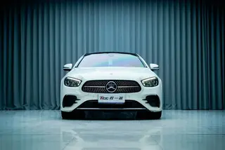 Mercedes-Benz E-Class (Imported) 2023 E 260 Купе экстерьер фото 2