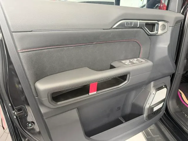 Jetour T2 2023 2.0TD Four-wheel drive Time travel PRO interior photo 12 Jetour T2 2023 2.0TD Four-wheel drive Time travel PRO interior photo 12