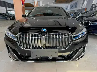 BMW 7 Series 2021 740Li xDrive Administrative Luxury Set exterior photo 2 BMW 7 Series 2021 740Li xDrive Administrative Luxury Set exterior photo 2