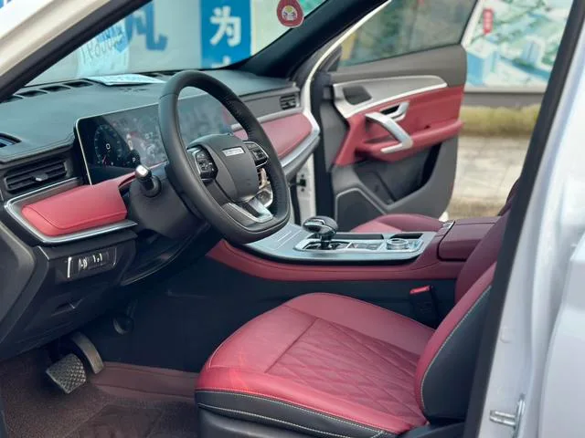 Jetour X70 PLUS 2024 Champion Edition 1.5T DCT Champion PRO 7 seat exterior photo 6 Jetour X70 PLUS 2024 Champion Edition 1.5T DCT Champion PRO 7 seat exterior photo 6